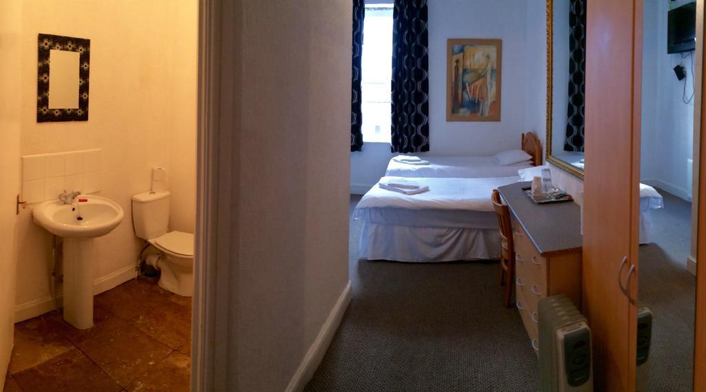 Victoria Hotel Newport  Rum bild